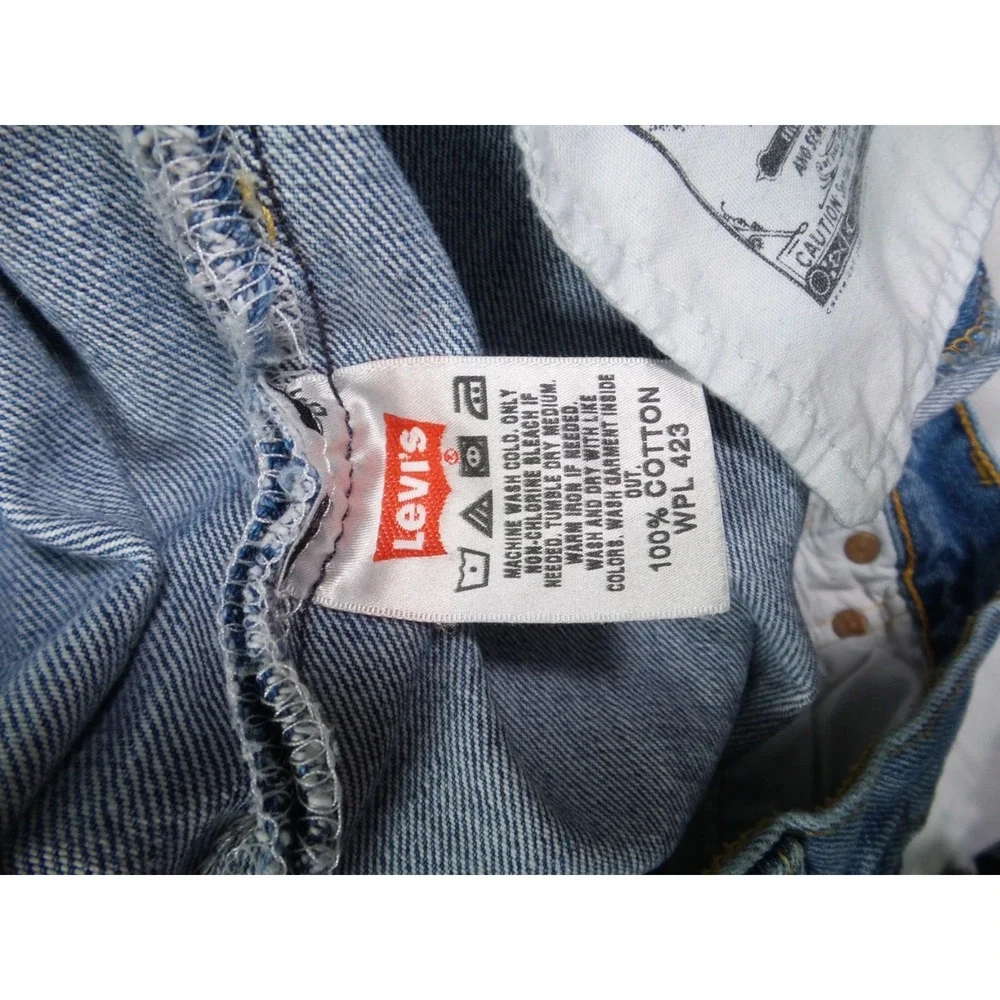 Levis 501 Jeans Mens Size 35 x 30 Blue Denim Classic Straight Leg Button Fly